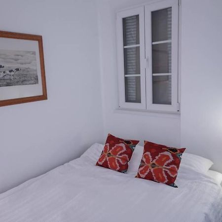 Charming Colonial Flat In Historic Building Lägenhet Gibraltar Exteriör bild
